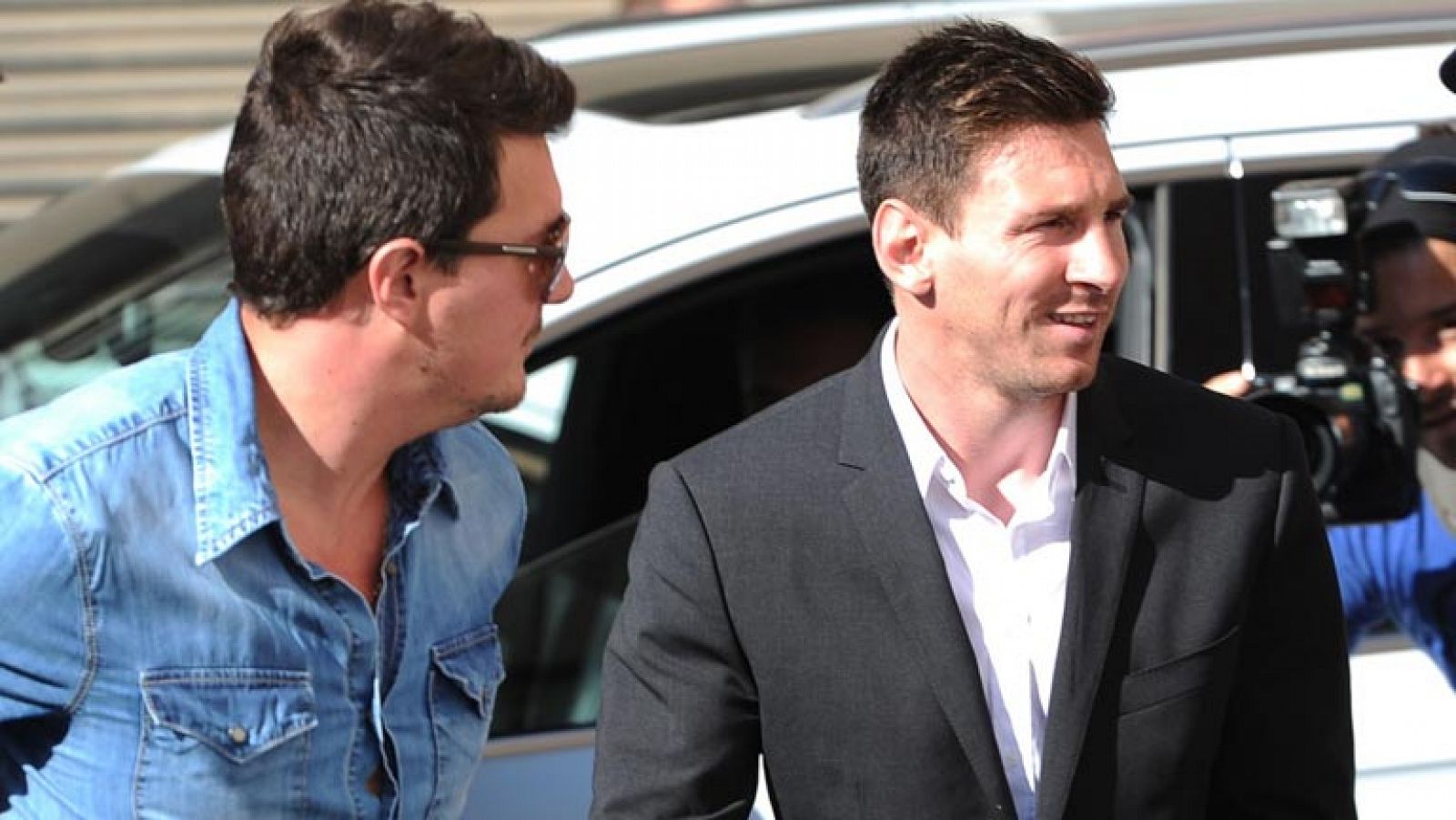 Informativo 24h: Messi llega a los Juzgados para declarar por presunto fraude fiscal | RTVE Play