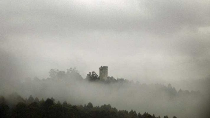 Cielo cubierto con lluvias 