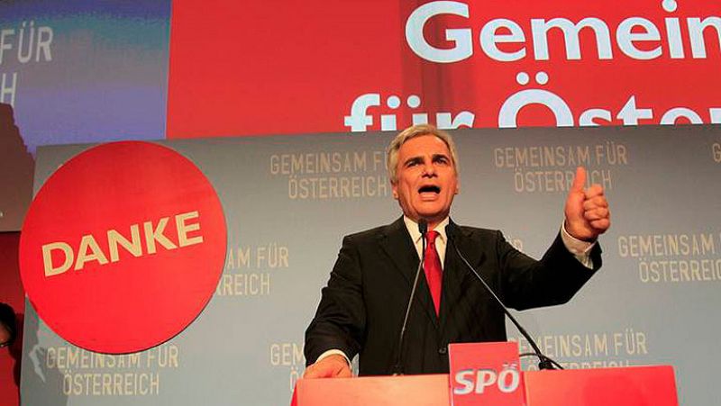  Ajustada victoria de la coalición gobernante y subida derechista en Austria