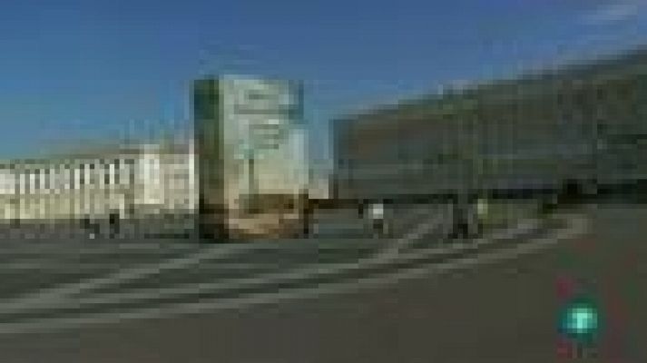 Página Dos - Página 2 - Entrevista a Julia Navarro