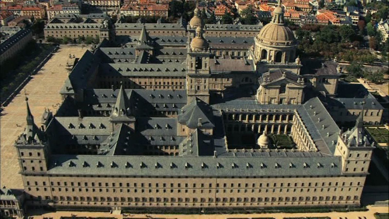 España a ras de cielo - El Monasterio de San Lorenzo de El Escorial