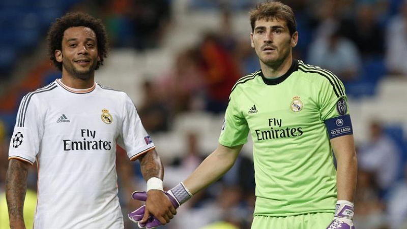 Casillas se luce ante el Copenhague 