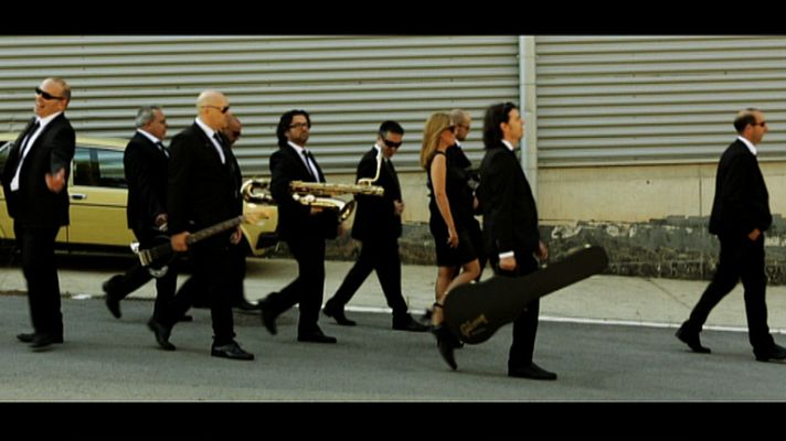 Uno de Los Nuestros - Trailer Los Nuestros