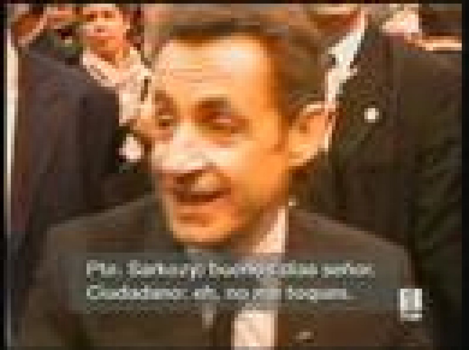 Sarkozy insulta a un seguidor | Ver