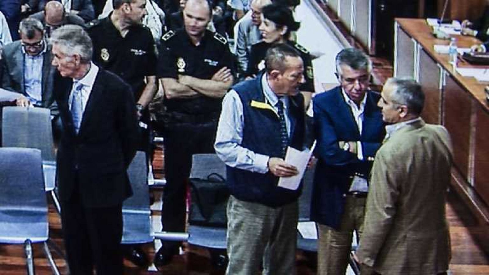 Telediario - 21 horas - 04/10/13 - Ver ahora