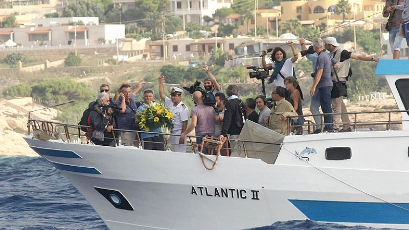 El mal tiempo frena el rescate en Lampedusa