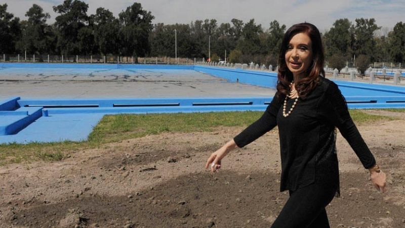 Telediario matinal fin de semana en cuatro minutos 06/10/13