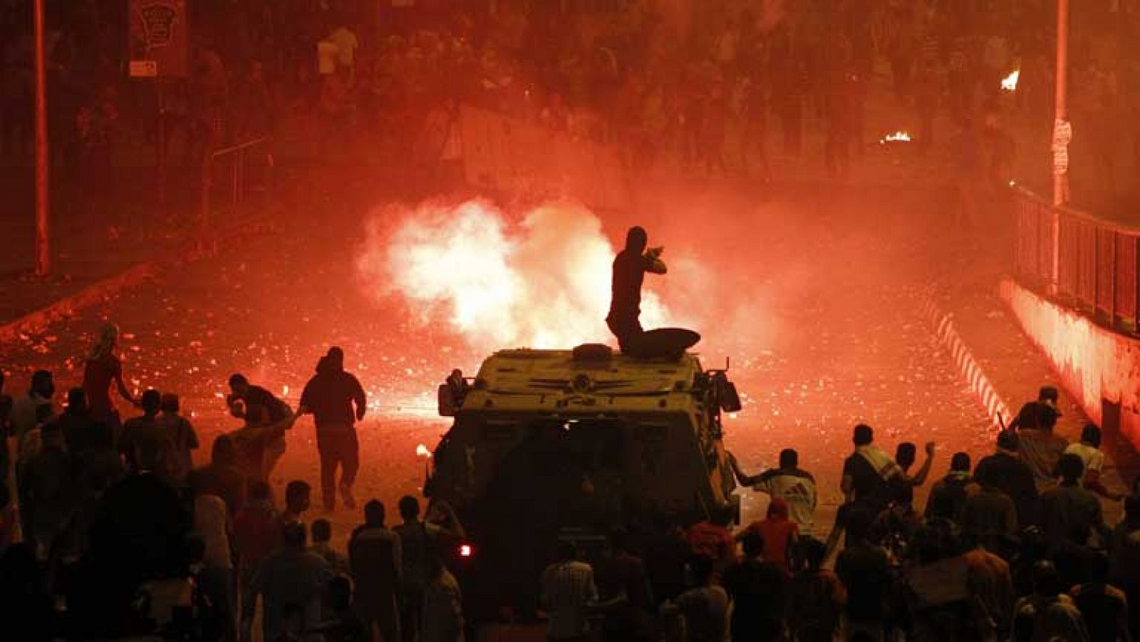 Telediario 1: Manifestaciones en Egipto | RTVE Play