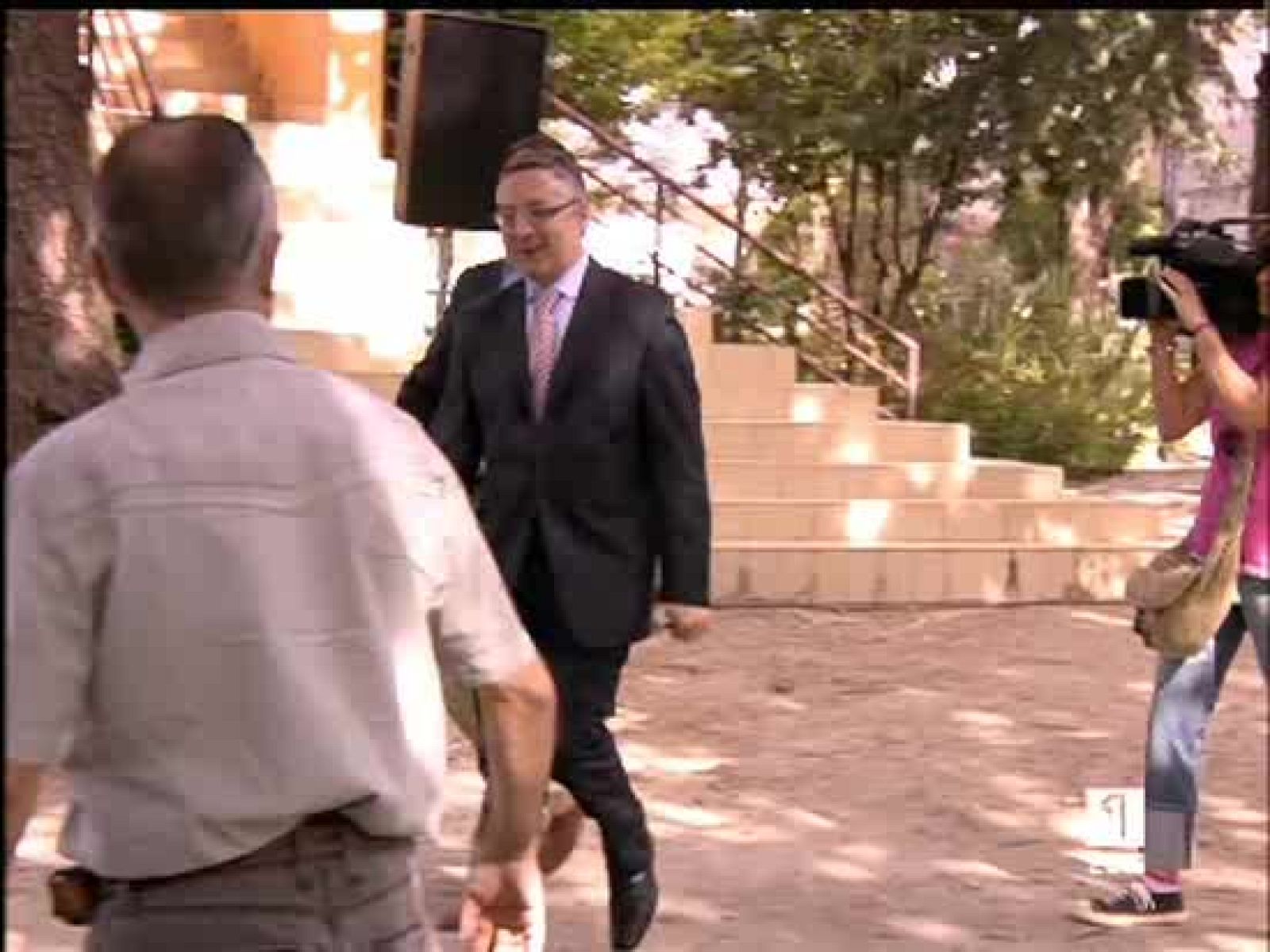 En el PSOE preparan el Congreso federal que tienen este fin de semana | Ver