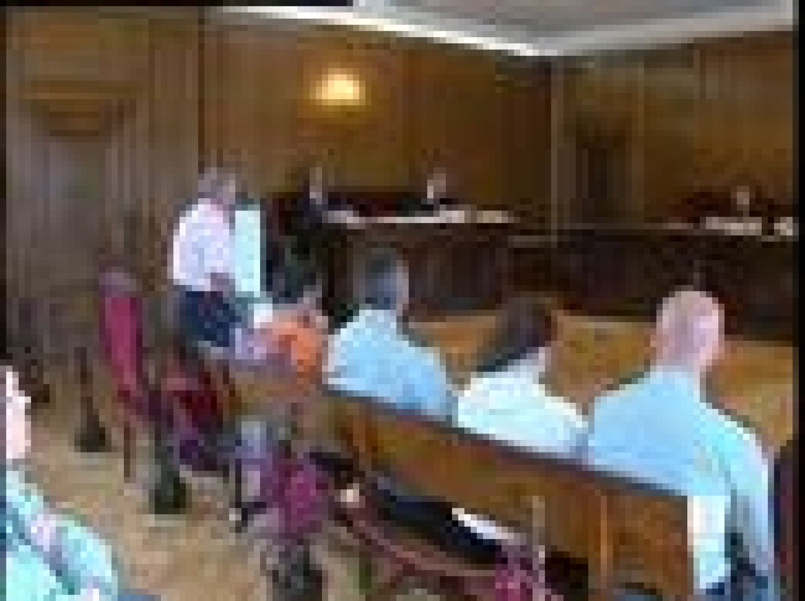 Condenados a 21 y 17 años de cárcel por dejar morir a su hijo de hambre | Ver