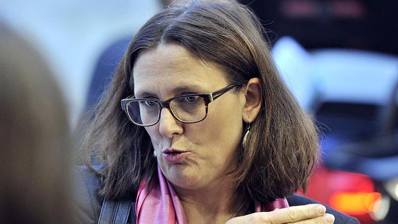  La comisaria de Interior de la UE propone una acción de "seguridad y rescate" en el Mediterráneo