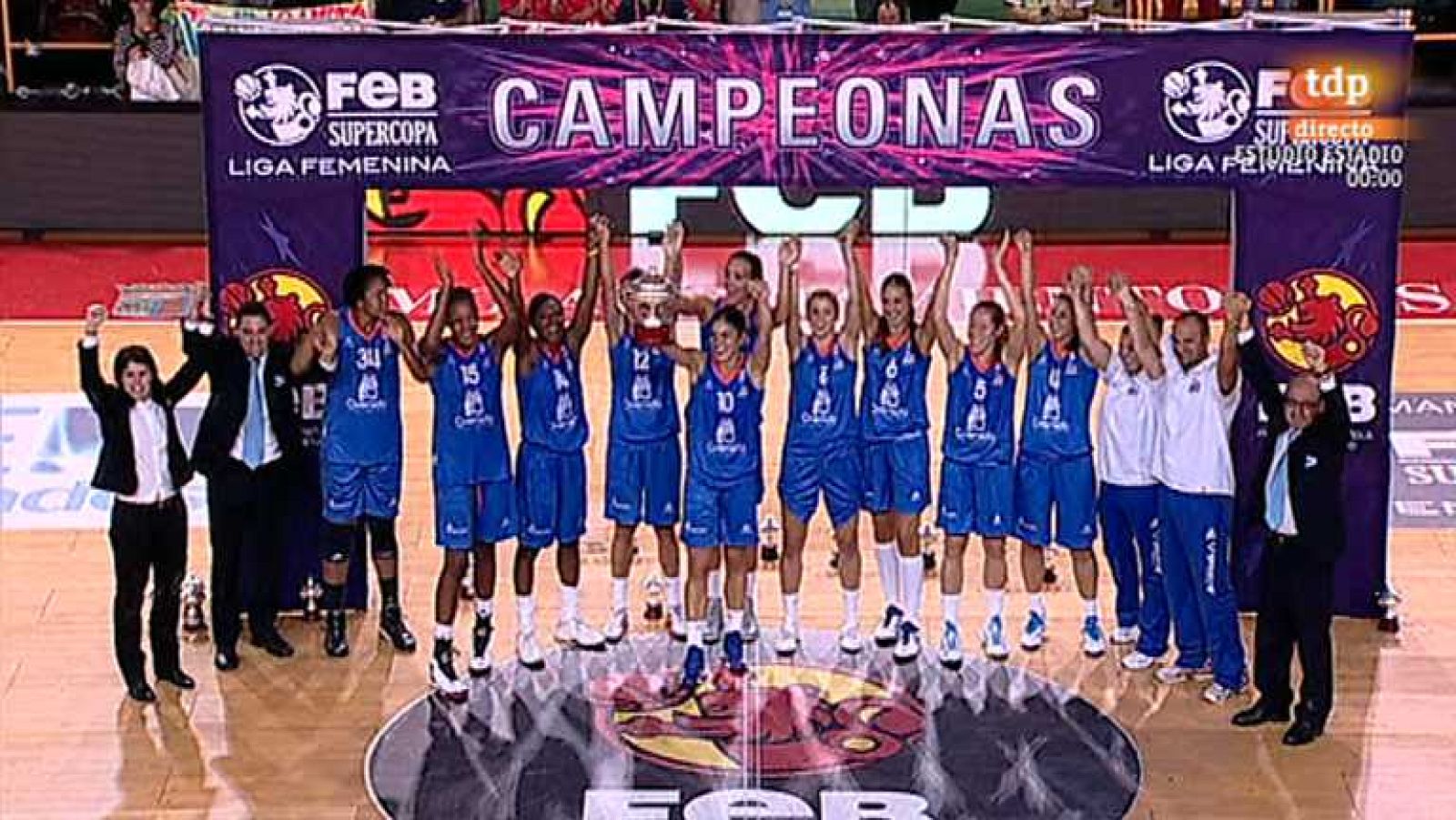 Baloncesto - Supercopa femenina: Perfumerías Avenida - Rivas Ecópolis - ver ahora