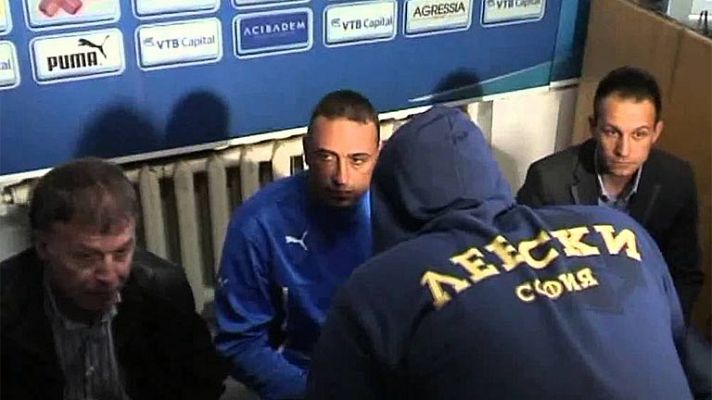 Telediario 1 - Los ultras del Levski echan a su nuevo entrenador