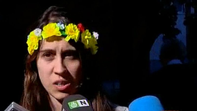 La líder del movimiento Femen en España expresa su desacuerdo con la reforma de la ley del aborto