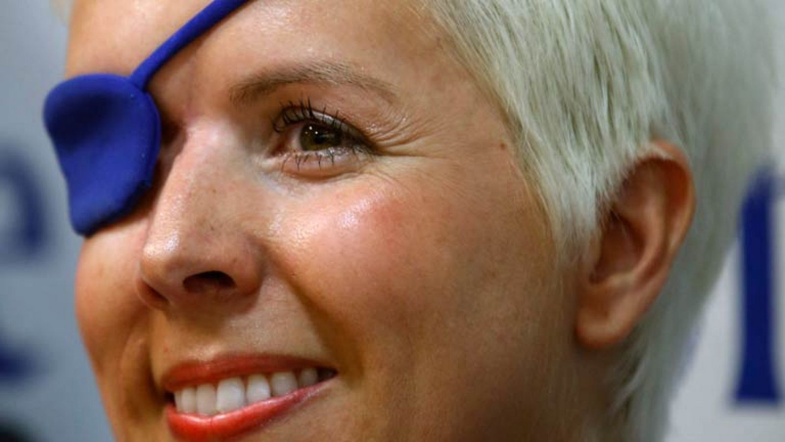 Telediario 1: Adiós a María de Villota, la sonrisa del motor | RTVE Play