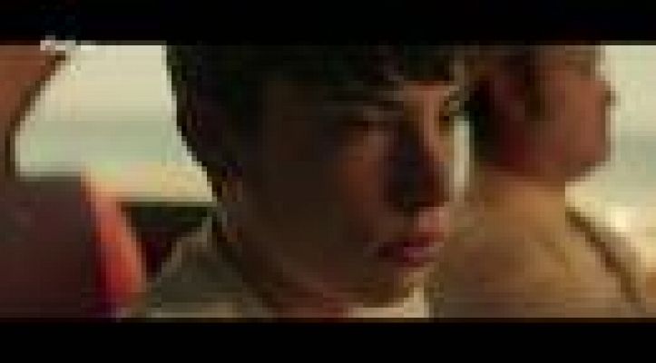 Cultura en Rtve.es - Clip de Javier Cámara y Francesc Colomer en 'Vivir es fácil con los ojos cerrados'