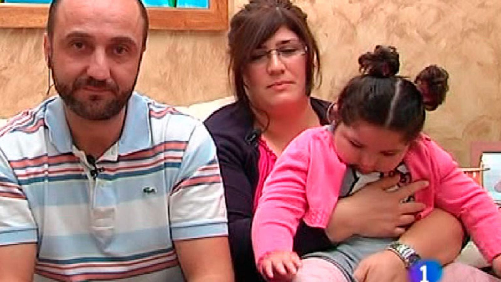 España Directo: Dejan a su hija ciega y con parális | RTVE Play