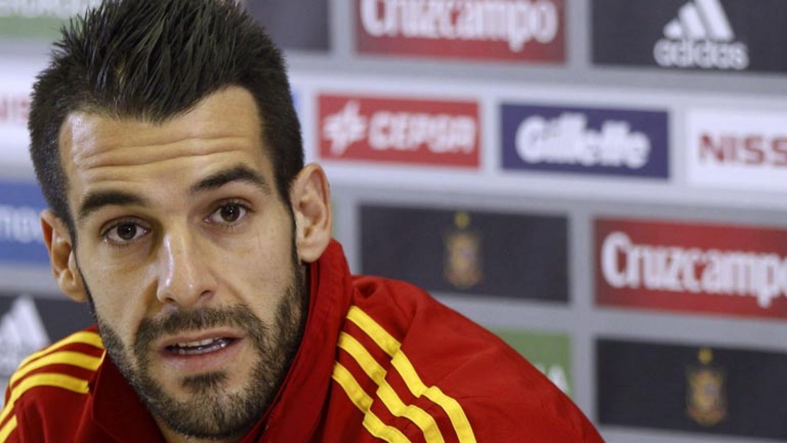 Telediario 1: Negredo: "Hay mucha competencia en la delantera" | RTVE Play