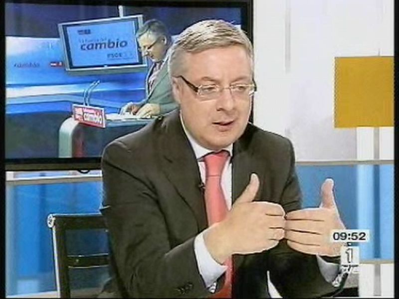 El secretario de Organización del PSOE, José Blanco, ha anunciado que una de las propuestas que se analizarán en el Congreso del PSOE será el derecho a voto de los inmigrantes que vivan en España de forma estable