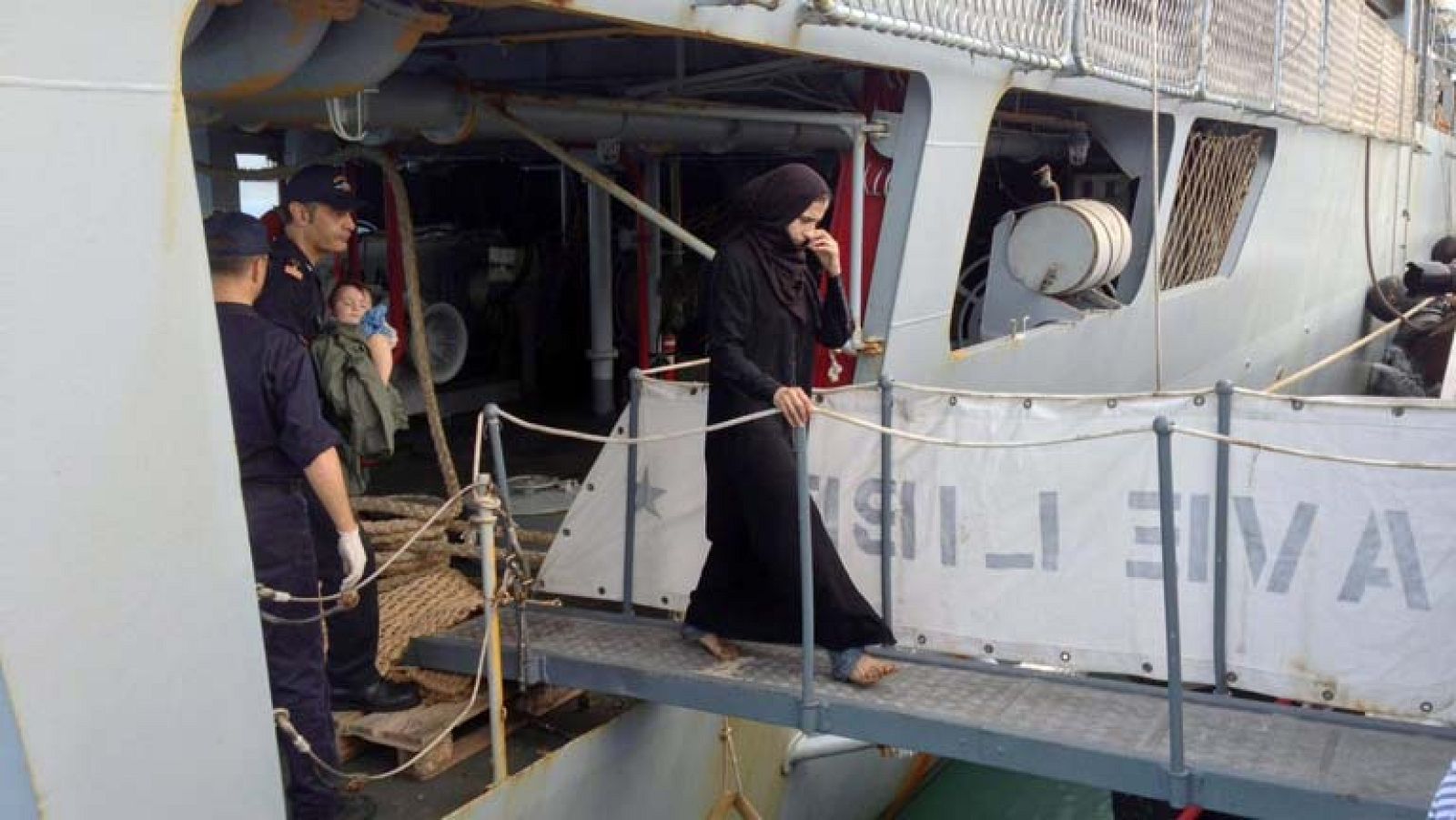 Italia refuerza por su cuenta la vigilancia en el Canal de Sicilia