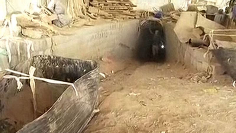 Las fuerzas de seguridad egipcias aseguran que han demolido más de 1.000 túneles desde el inicio de la revolución