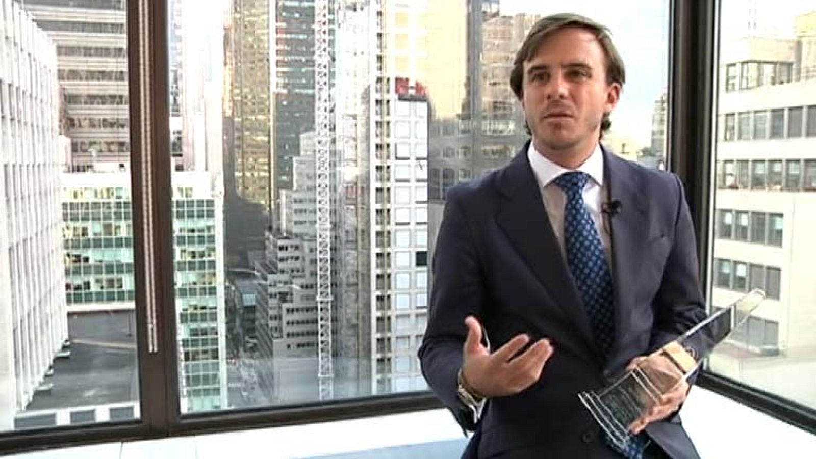 Alberto es el "mejor abogado joven del mundo" y aunque es español trabaja en Boston