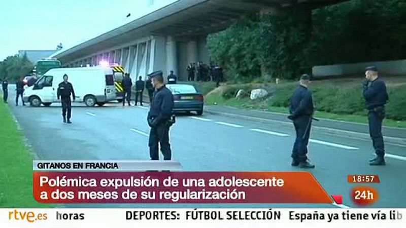 Polémica en Francia por la expulsión de una adolescente gitana