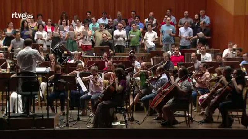 La Orquesta y Coro RTVE interpretan la banda sonora de 'Isabel' - Ver ahora