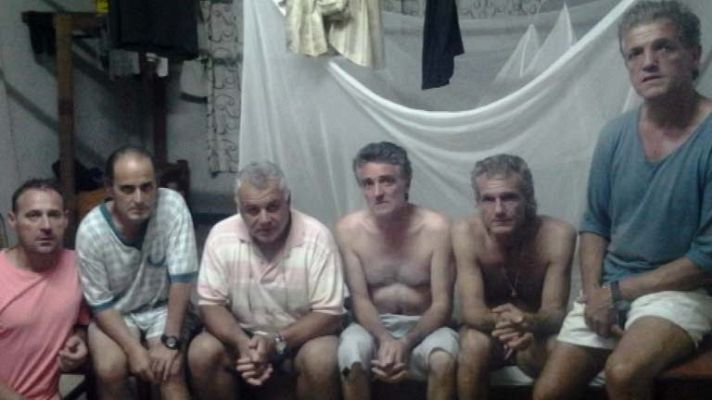 Telediario 1 - Atrapados en Sierra Leona