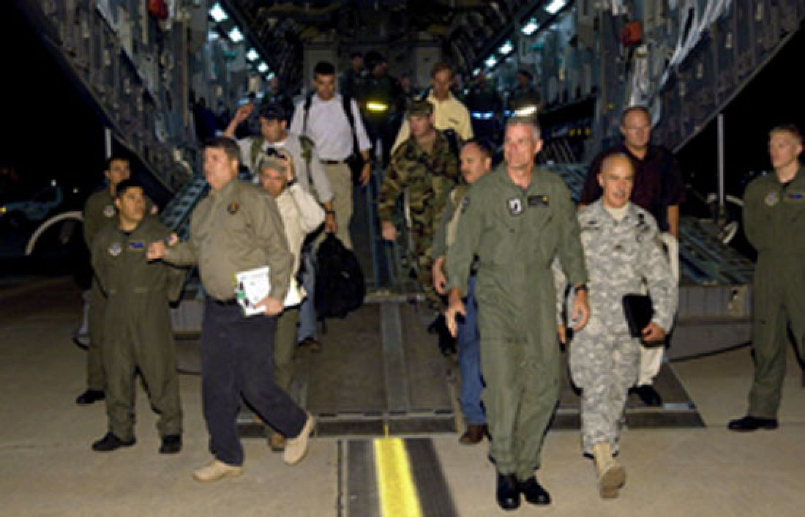 Los americanos liberados llegan a Texas | Ver