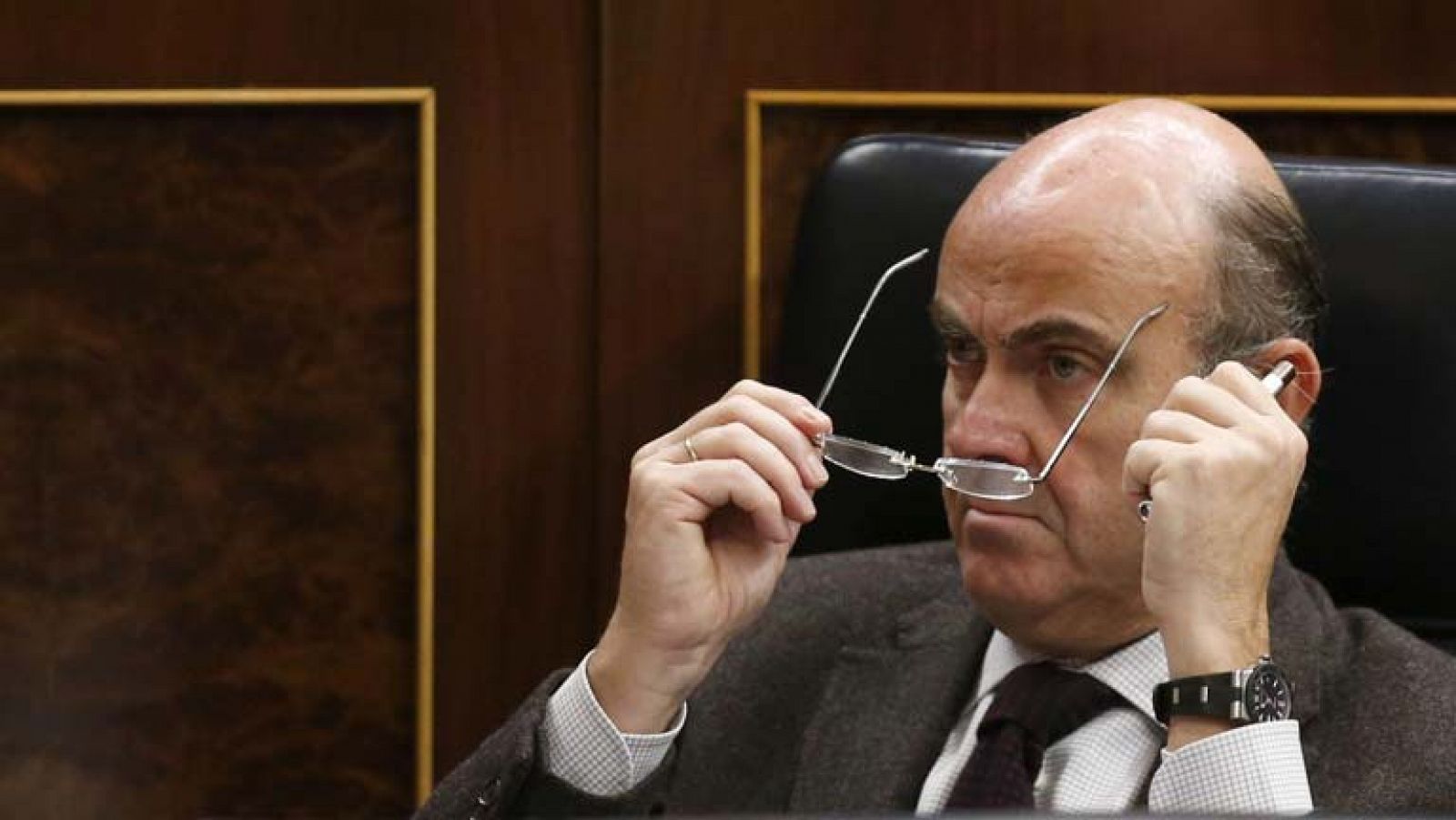 La Ley de Cajas es, según Luis de Guindos, una pieza fundamental de la reestructuración bancaria