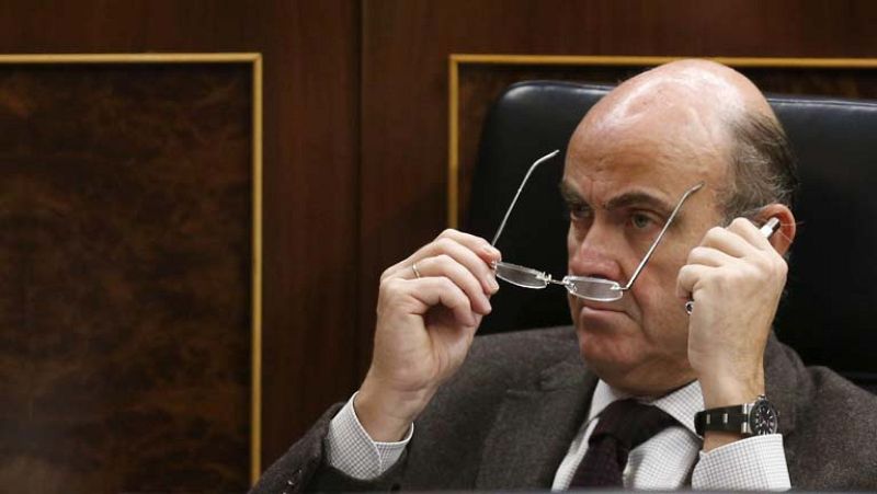 La Ley de Cajas es, según Luis de Guindos, una pieza fundamental de la reestructuración bancaria