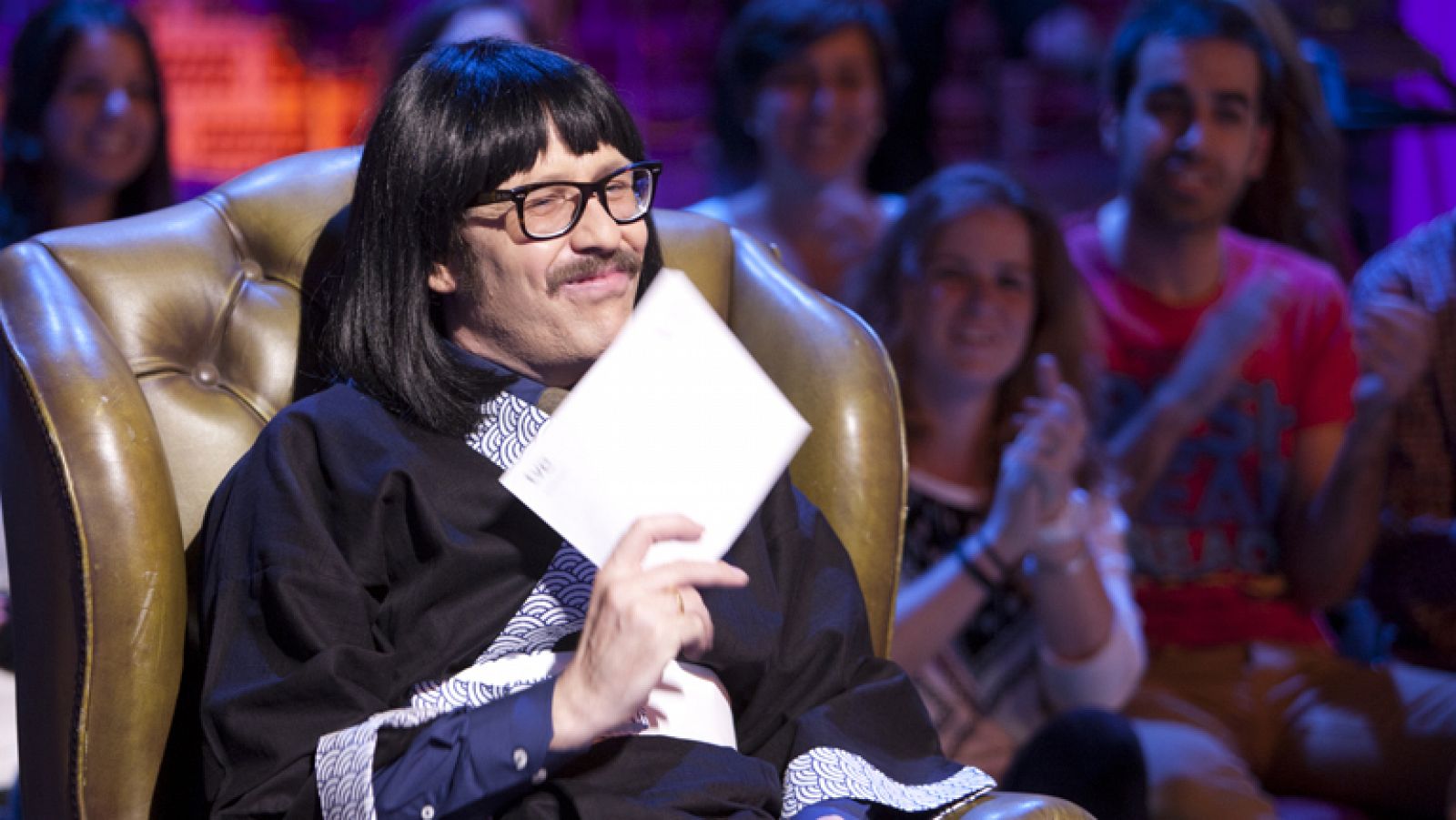 El consultorio: "Tengo pocos amigos en Facebook" - Ver ahora