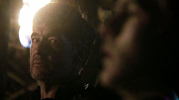 Águila Roja - Nuño, hay algo que tienes que saber