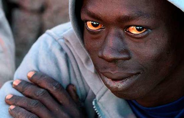  - Llega a Tenerife un cayuco