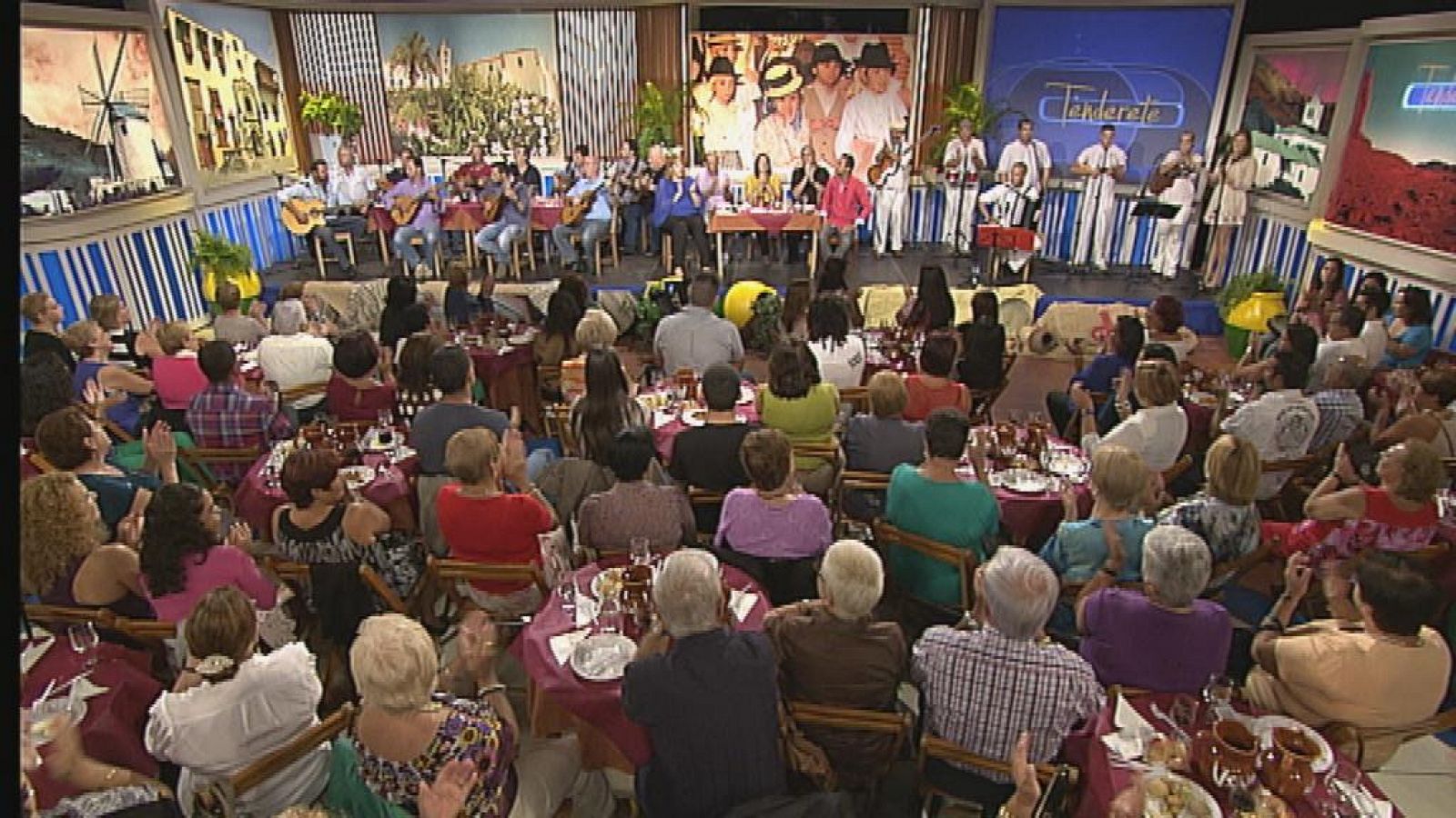 Tenderete - 18/10/13 Con la "Parranda del Millo" y la  "Parranda Yemaya" - Tenderete | Ver