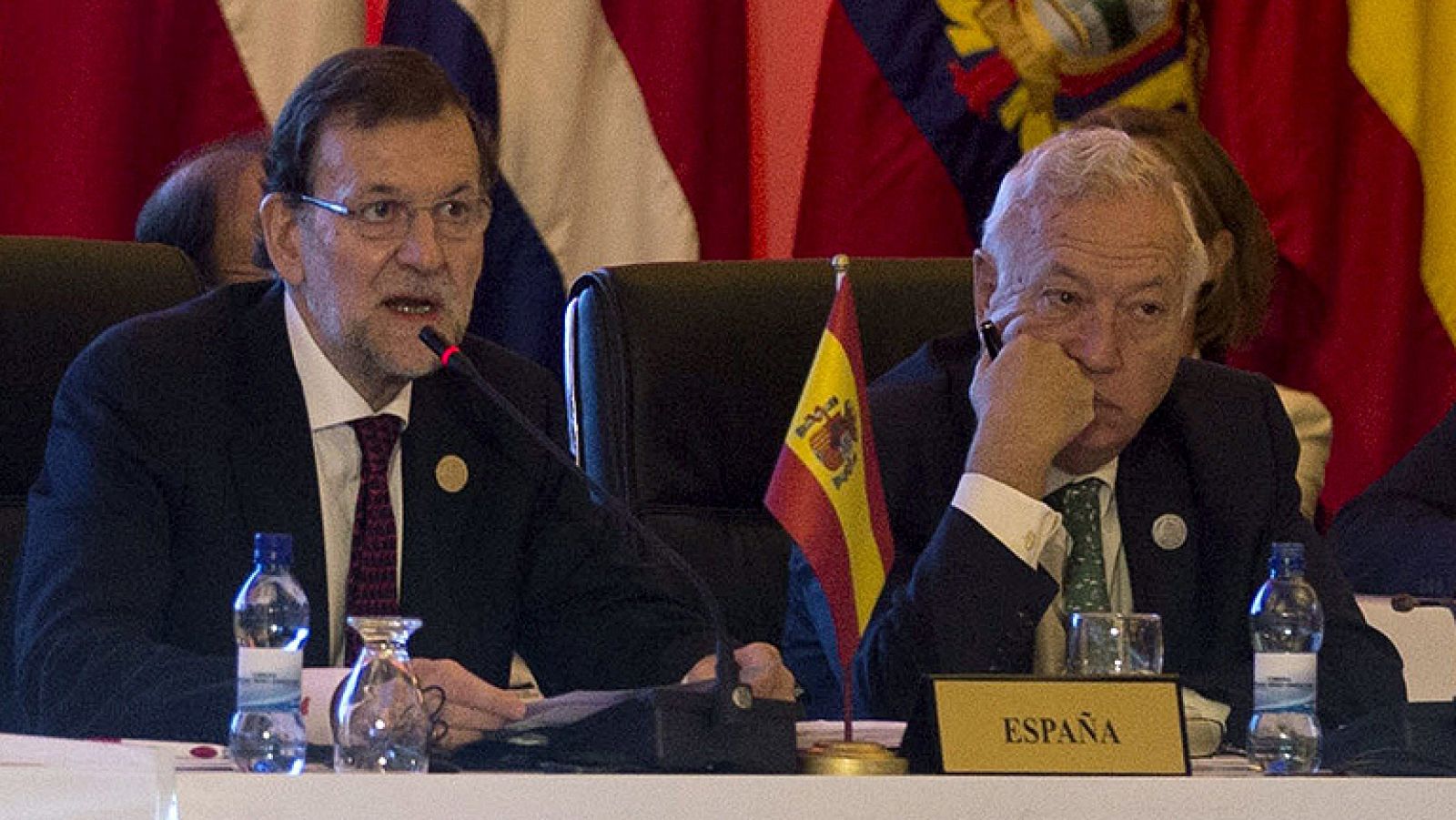 Telediario 1: Rajoy: España sale de la crisis | RTVE Play