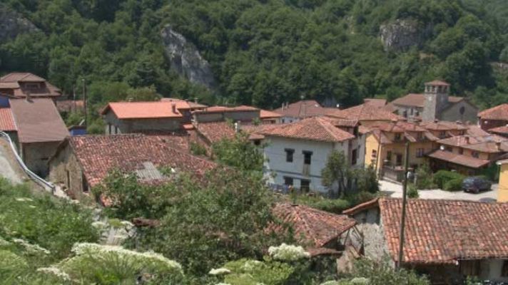 Telediario 1 - De vuelta a los pueblos en busca de una nueva vida