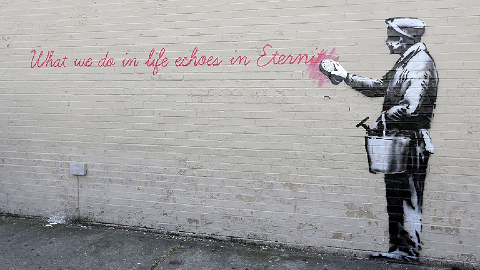 Informativo 24h: La policía busca al grafitero Banksy por vandalismo | RTVE Play