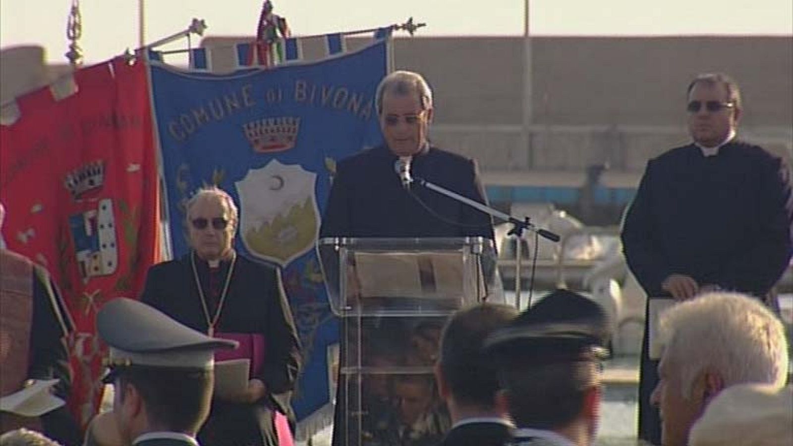 Italia despide a los muertos del naufragio de Lampedusa - La tarde en 24h | Ver