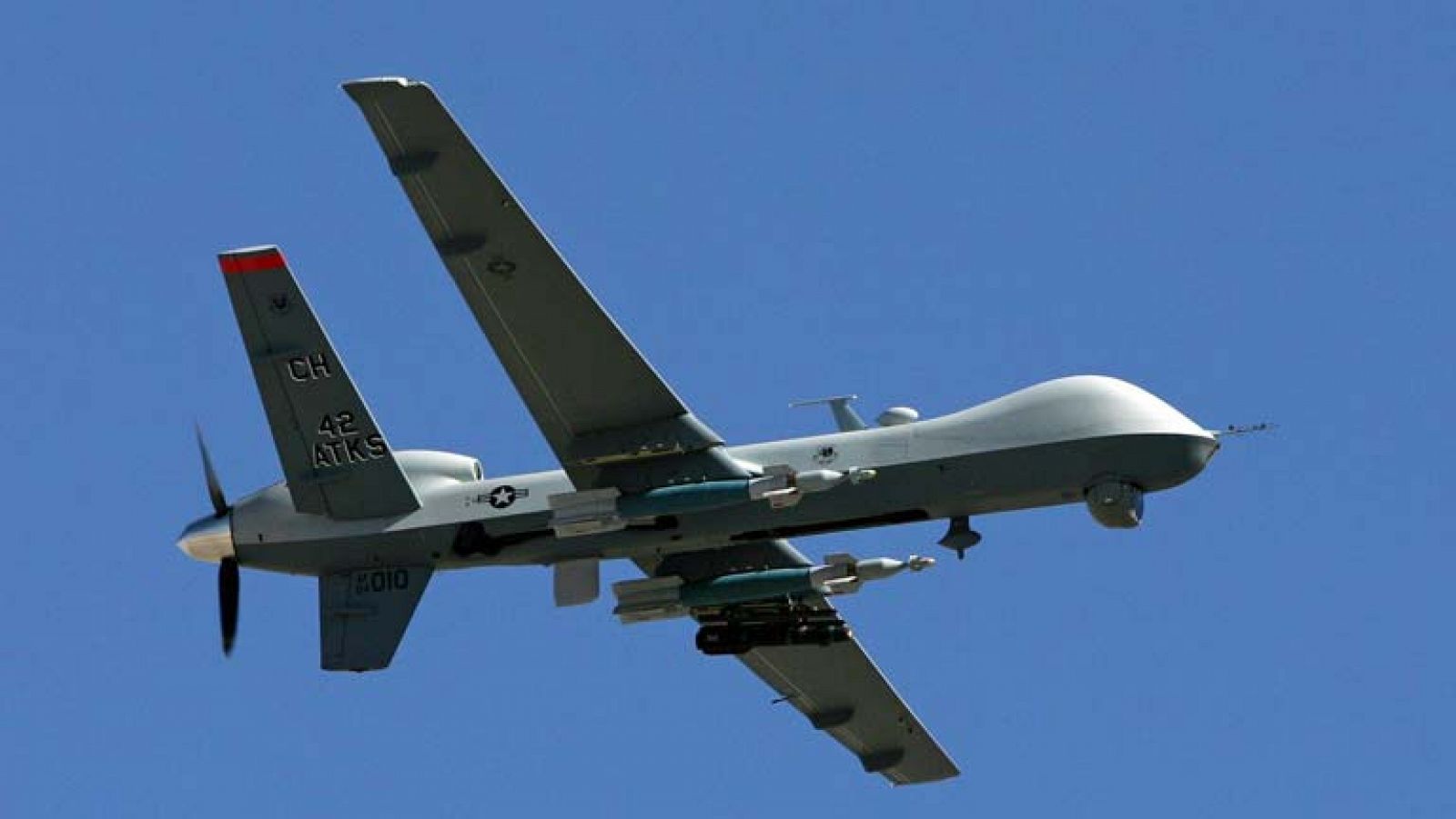 Telediario 1: Amnistía denuncia los "drones" | RTVE Play