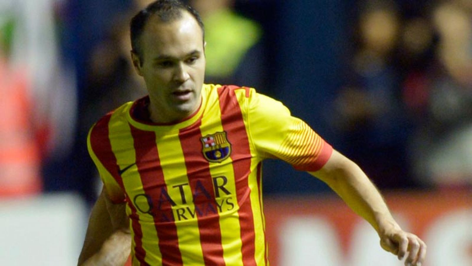 Telediario 1: Andrés Iniesta seguirá en el Barcelona | RTVE Play