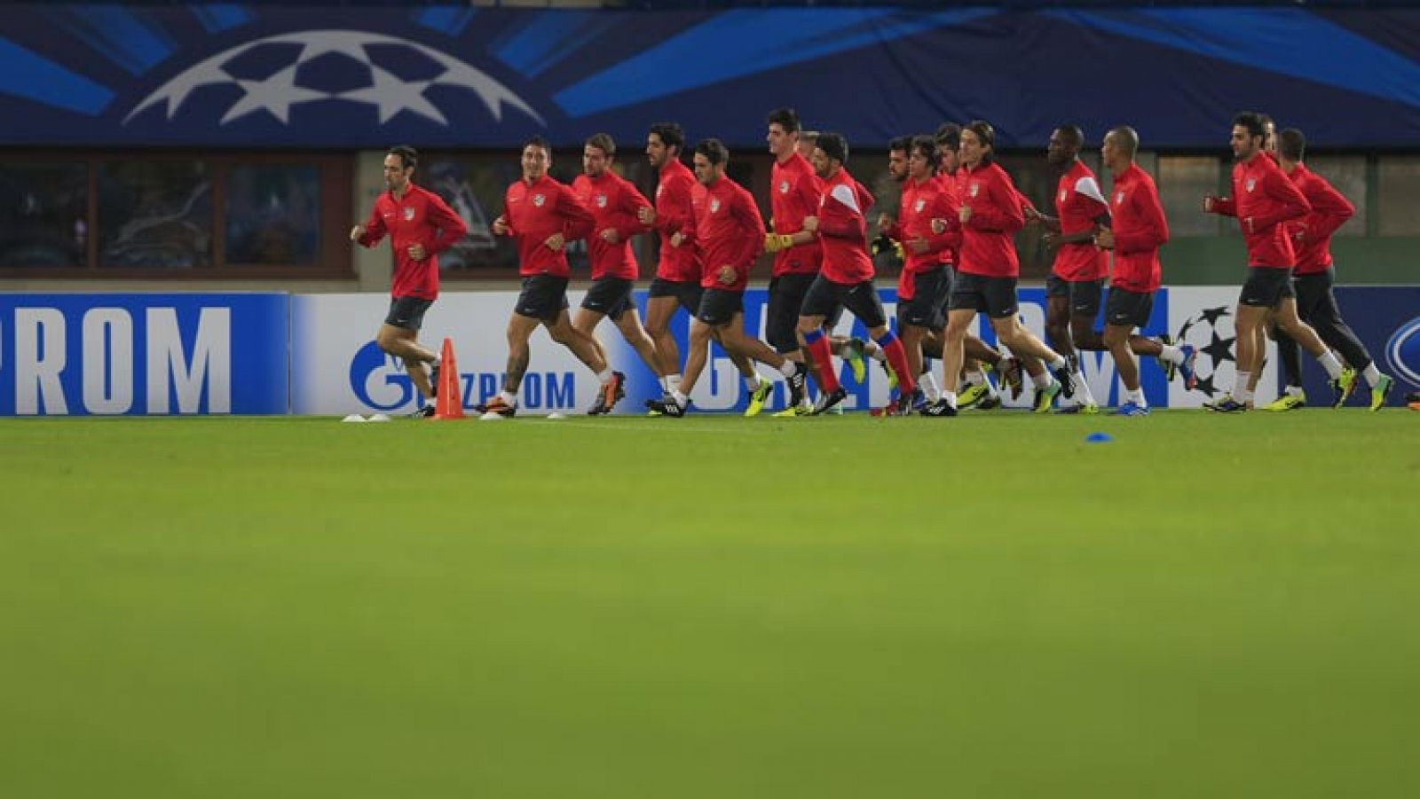 El Atlético de Madrid tratará de olvidar este martes ante el Austria de Viena su tropiezo en la Liga el pasado sábado ante el Espanyol, con una victoria que apuntale su liderato del grupo G de la Liga de Campeones, aunque tienen la duda del delantero Diego Costa, con problemas en el tobillo.