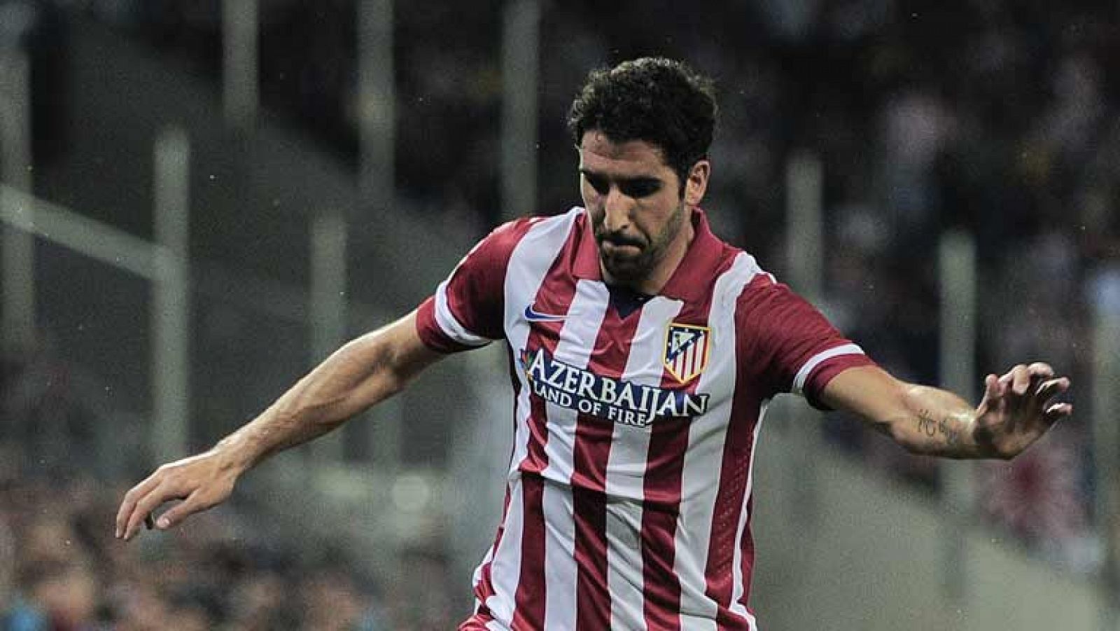 El jugador del Atlético Raúl García ha marcado el primer gol de su equipo ante el Austria de Viena (0-1), en el minuto 7 de juego, tras una asistencia de Filipe Luis, a quien antes Koke había dado uno de sus pases magistrales. 