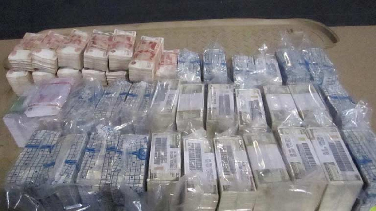 Aumenta la evasión de divisas en España