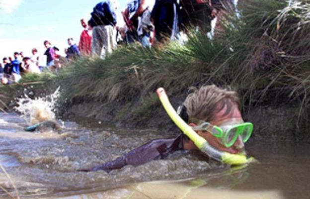 - Campeonato de buceo en ciénaga
