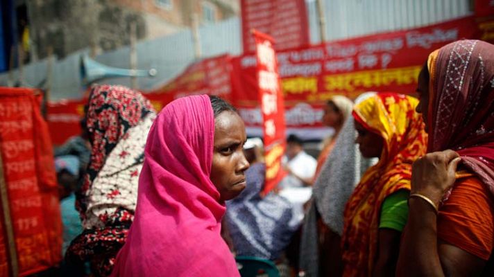 Medio año del derrumbe en Bangladés