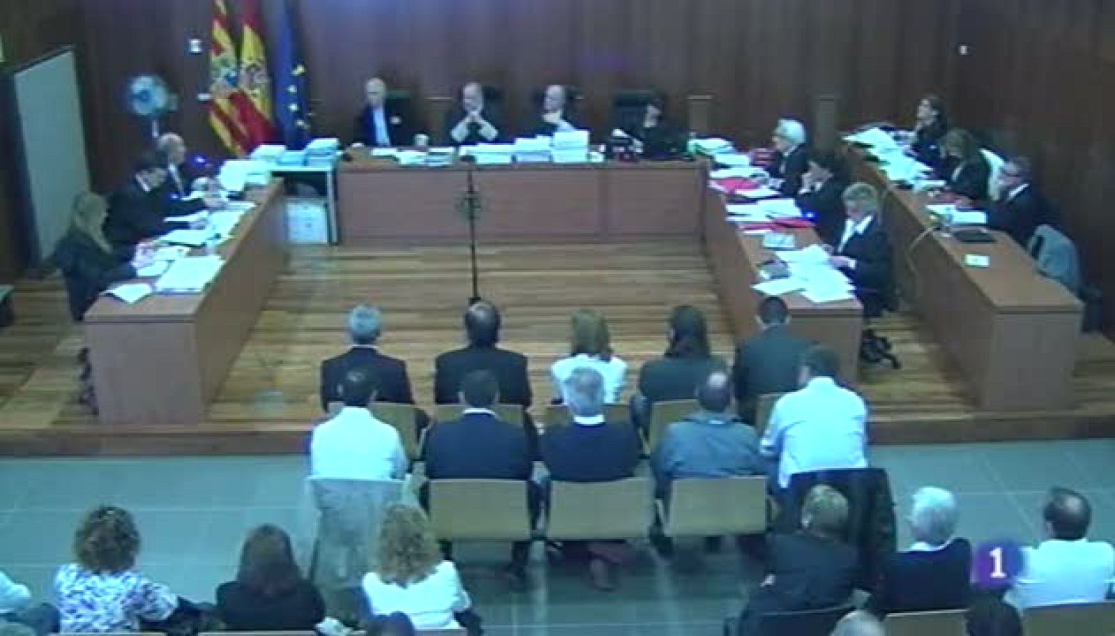 En la última jornada del juicio por el Caso Mallén, el Fiscal ha rebajado su petición de penas para el alcalde, Antonio Asín, de 14 a 3 años de cárcel. 