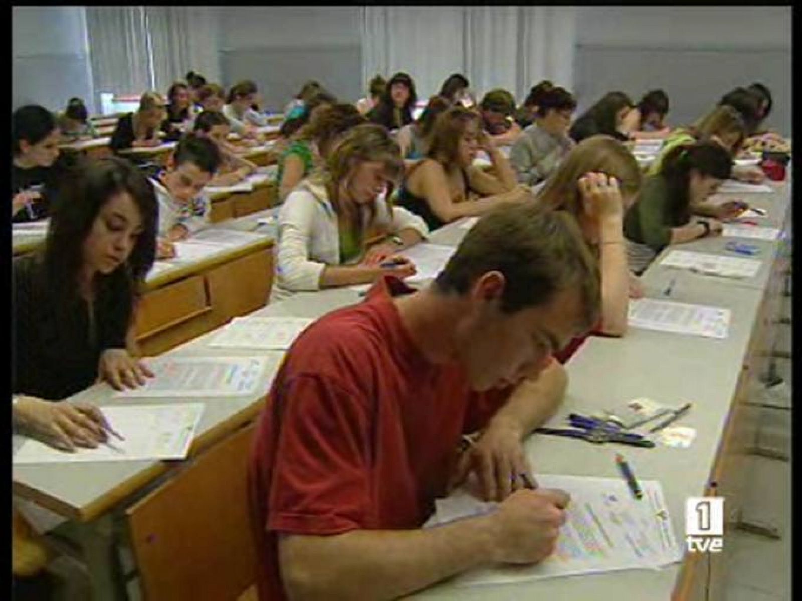 En junio de 2010, habrá nuevo examen de selectividad para acceder a la universidad