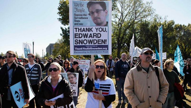 Una manifestación en Washington protesta contra el espionaje de la Agencia de Seguridad de Estados Unidos